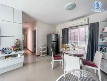 *****บ้านเดี่ยวมือสองย่านกรุงเทพฯ ม.คาซ่าวิลล์ วัชรพล-เพิ่มสิน เนื้อที่กว้าง 50.60 ตร.ว. ฟังก์ชัน 4 ห้องนอน 3 ห้องน้ำ ที่จอดรถ 2 คัน บ้านหลังใหญ่ สภาพดี บนทำเลแห่งการเดินทาง ใกล้รถไฟฟ้าสายสีเขียว "สถานีสะพานใหม่" และทางด่วน "ฉลองรัช" จองเลย!